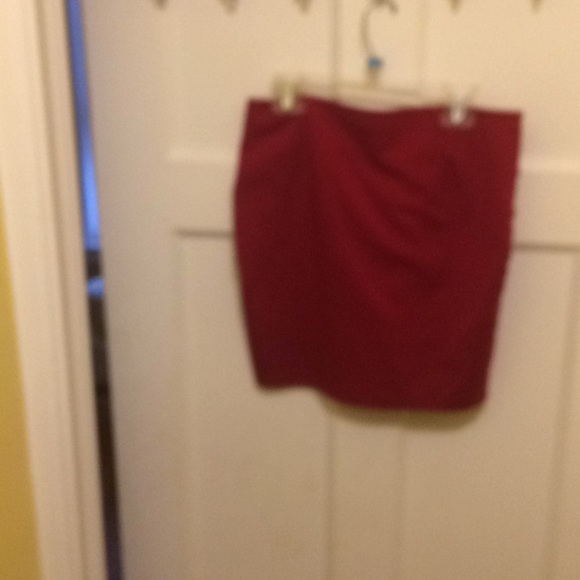 Fringe mini skirt only worn once - Picture 3 of 4